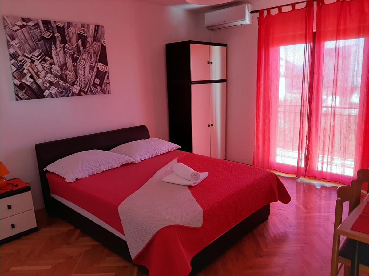 Apartments Ana Podstrana Kültér fotó