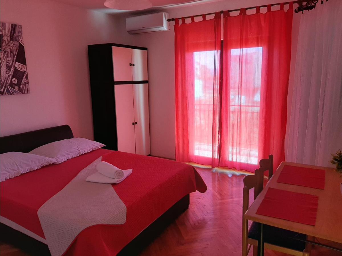 Apartments Ana Podstrana Kültér fotó